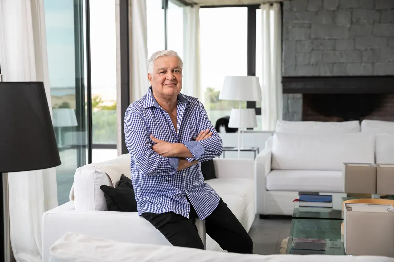 Carlos Ott architect