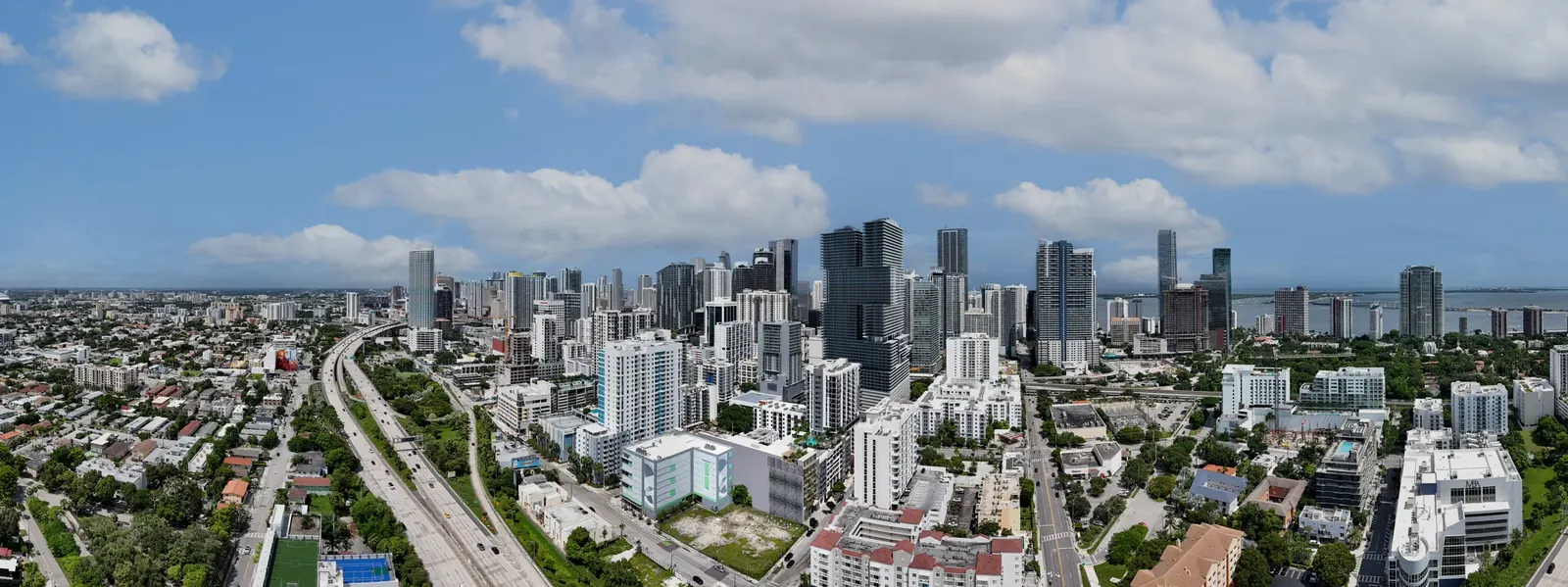 Millux Place — vista aérea de Brickell